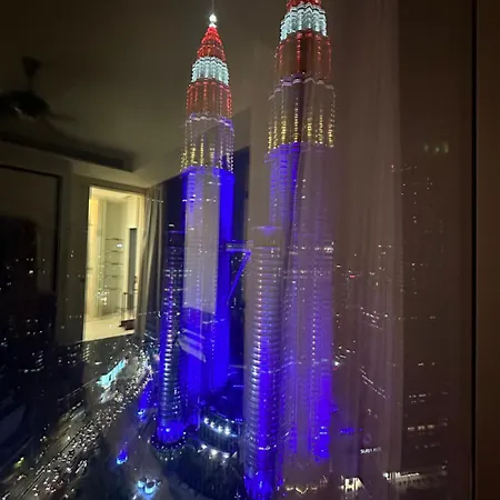 Tropicana The Residence Klcc By Sky World Kuala Lumpur Luaran gambar