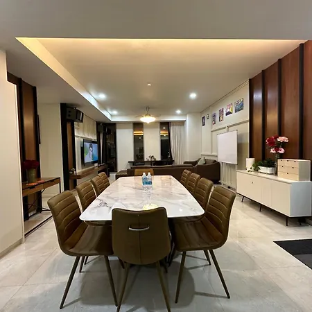 Tropicana The Residence Klcc By Sky World Kuala Lumpur Luaran gambar