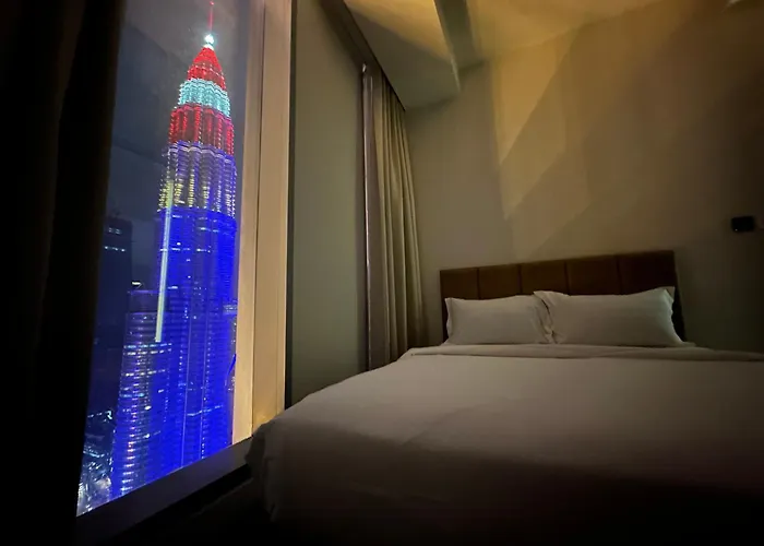 Tropicana The Residence Klcc By Sky World